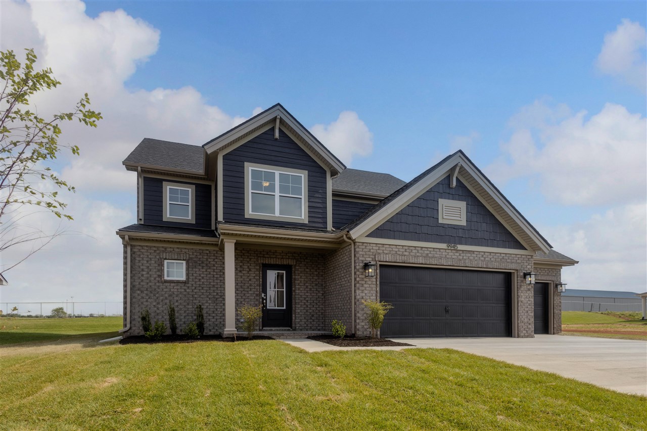 Bowling Green, Kentucky, 42104, United States, 4 Bedrooms Bedrooms, ,3 BathroomsBathrooms,Residential,For Sale,1913768