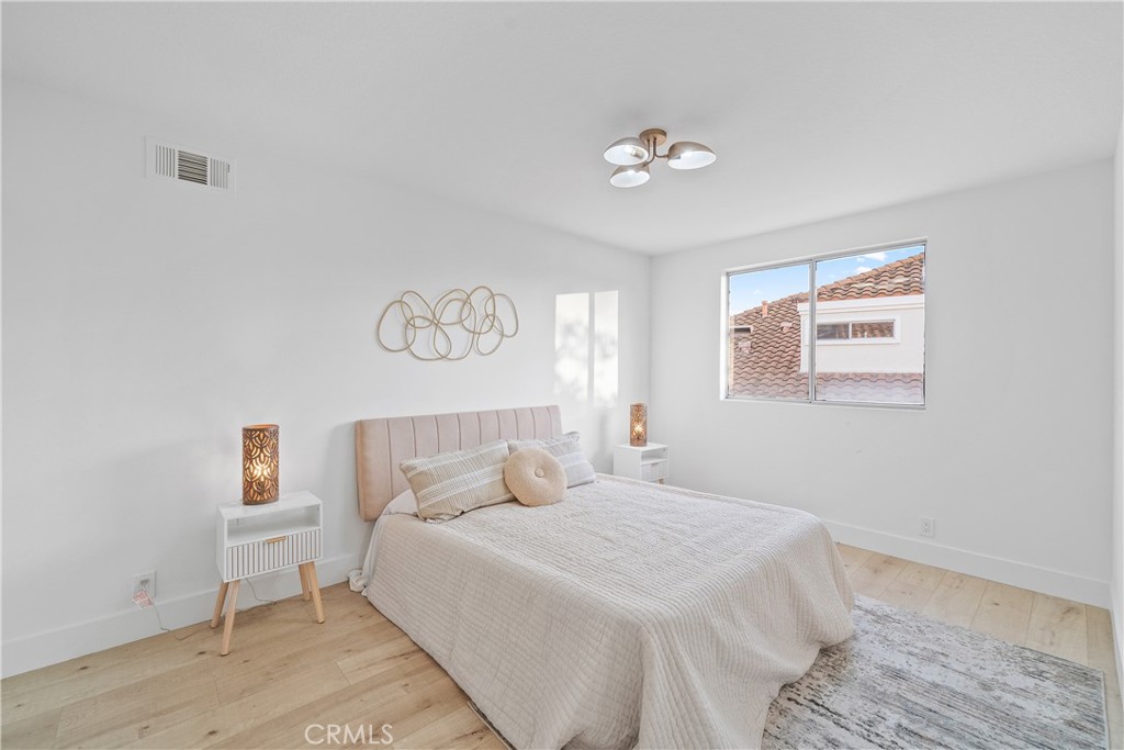 Mission Viejo, California, 92692, United States, 3 Bedrooms Bedrooms, ,3 BathroomsBathrooms,Residential,For Sale,1963093