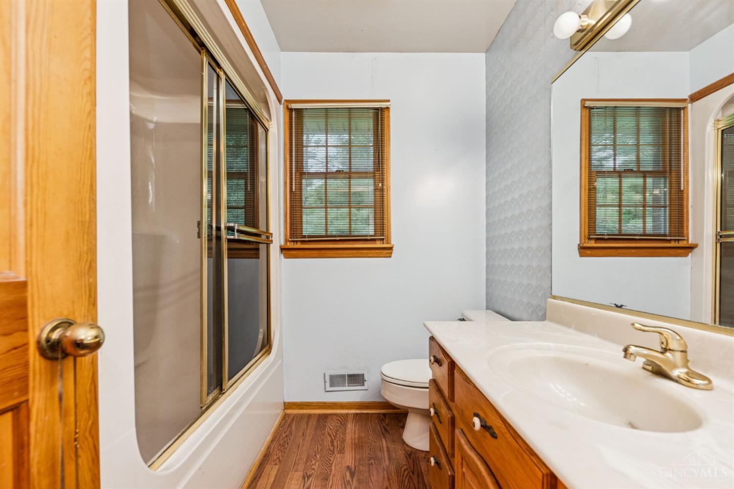 Batavia, Ohio, 45103, United States, 4 Bedrooms Bedrooms, ,4 BathroomsBathrooms,Residential,For Sale,1905917