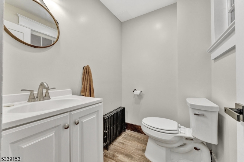 Blairstown Twp., New Jersey, 07825, United States, 4 Bedrooms Bedrooms, ,4 BathroomsBathrooms,Residential,For Sale,1901840