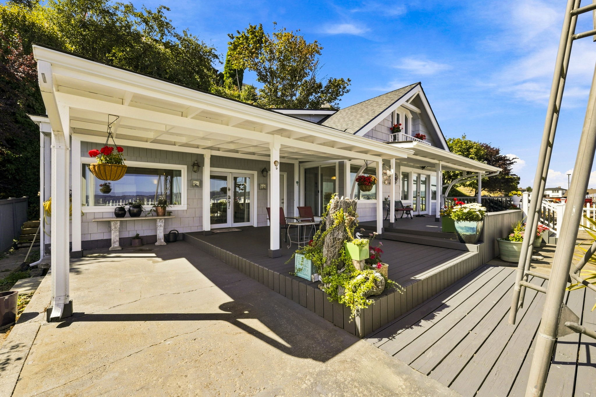 1626 Beach Dr NE, Tacoma, WA 98422 - 物件實景