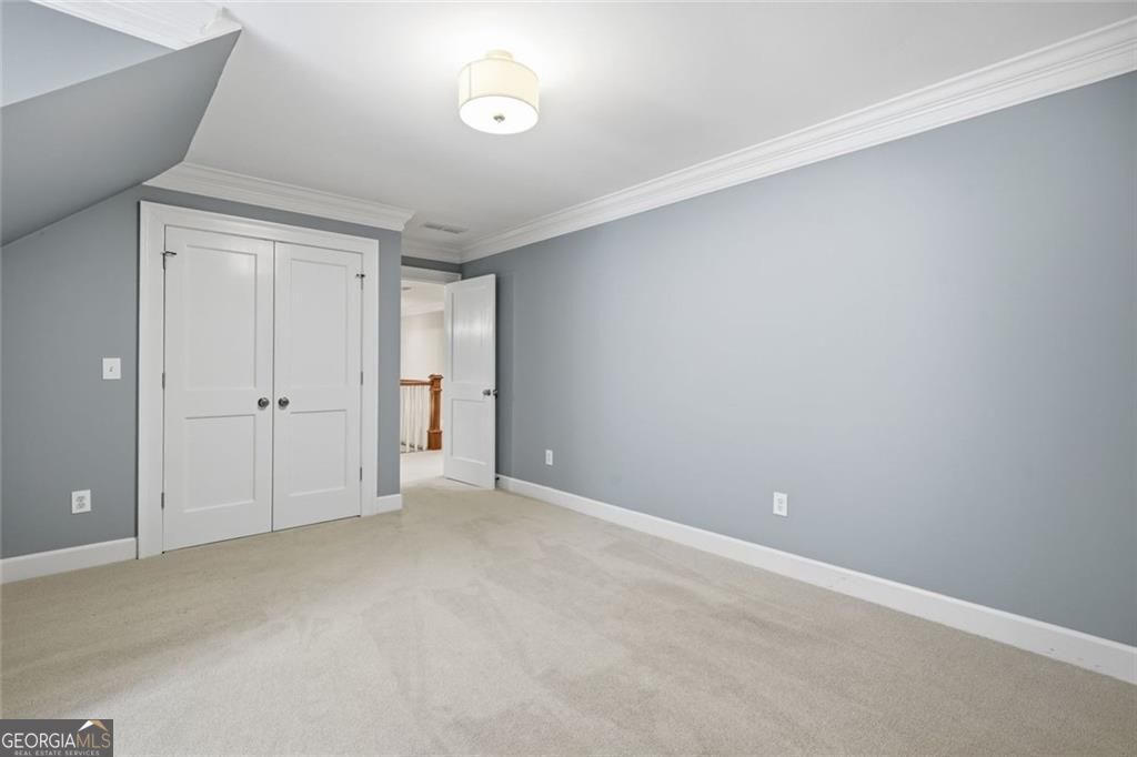 Kennesaw, Georgia, 30152, United States, 5 Bedrooms Bedrooms, ,3 BathroomsBathrooms,Residential,For Sale,1988783