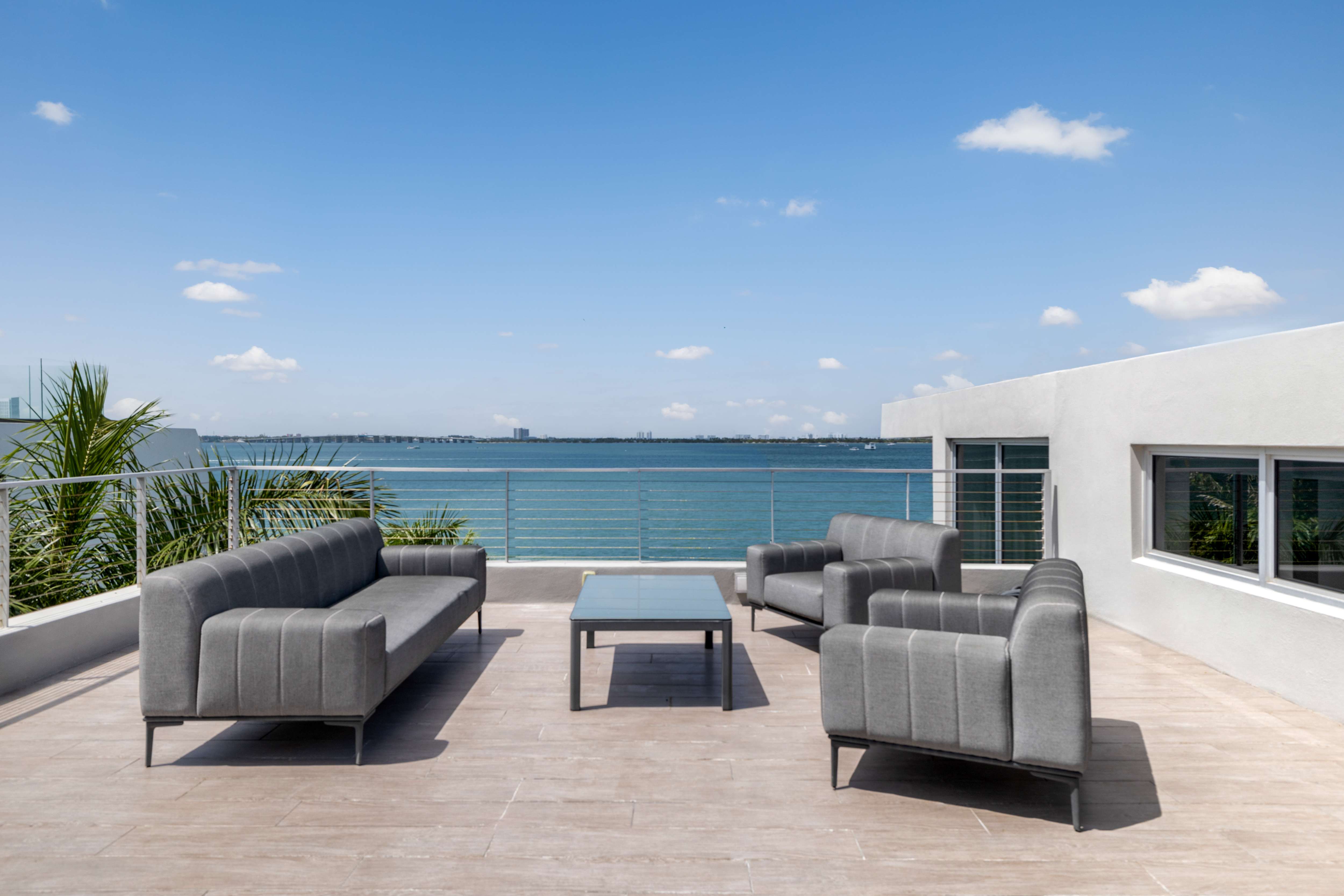  1379 N Venetian Way, Miami, FL, 33139 - 物件實景