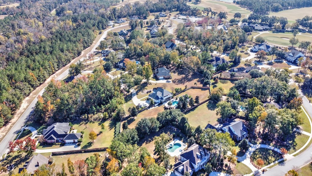 Valdosta, Georgia, 31601, United States, 4 Bedrooms Bedrooms, ,4 BathroomsBathrooms,Residential,For Sale,1995126