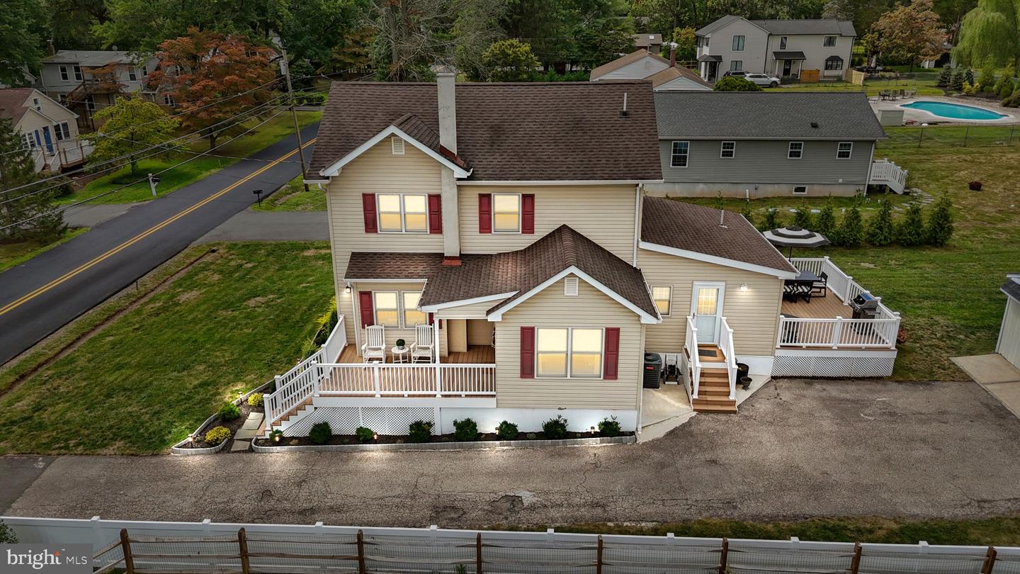 Pennington, New Jersey, 08534, United States, 4 Bedrooms Bedrooms, ,2 BathroomsBathrooms,Residential,For Sale,1940207