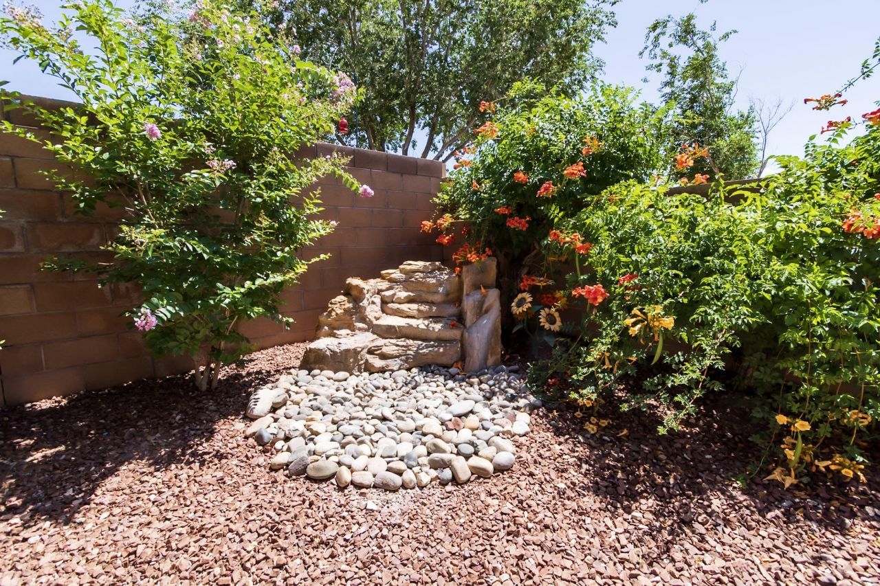 Rio Rancho, New Mexico, 87124, United States, 5 Bedrooms Bedrooms, ,3 BathroomsBathrooms,Residential,For Sale,1898268