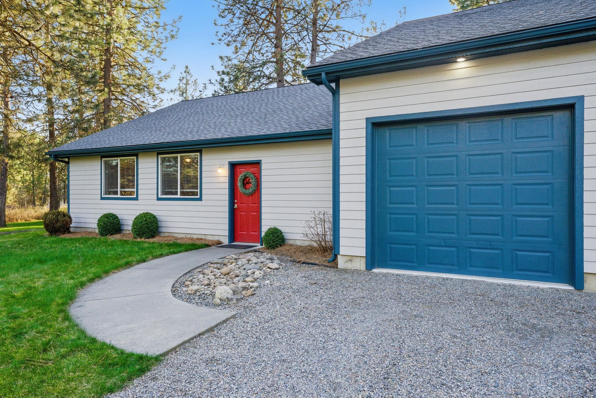 Newman Lake, Washington, 99025, United States, 6 Bedrooms Bedrooms, ,7 BathroomsBathrooms,Residential,For Sale,1981919