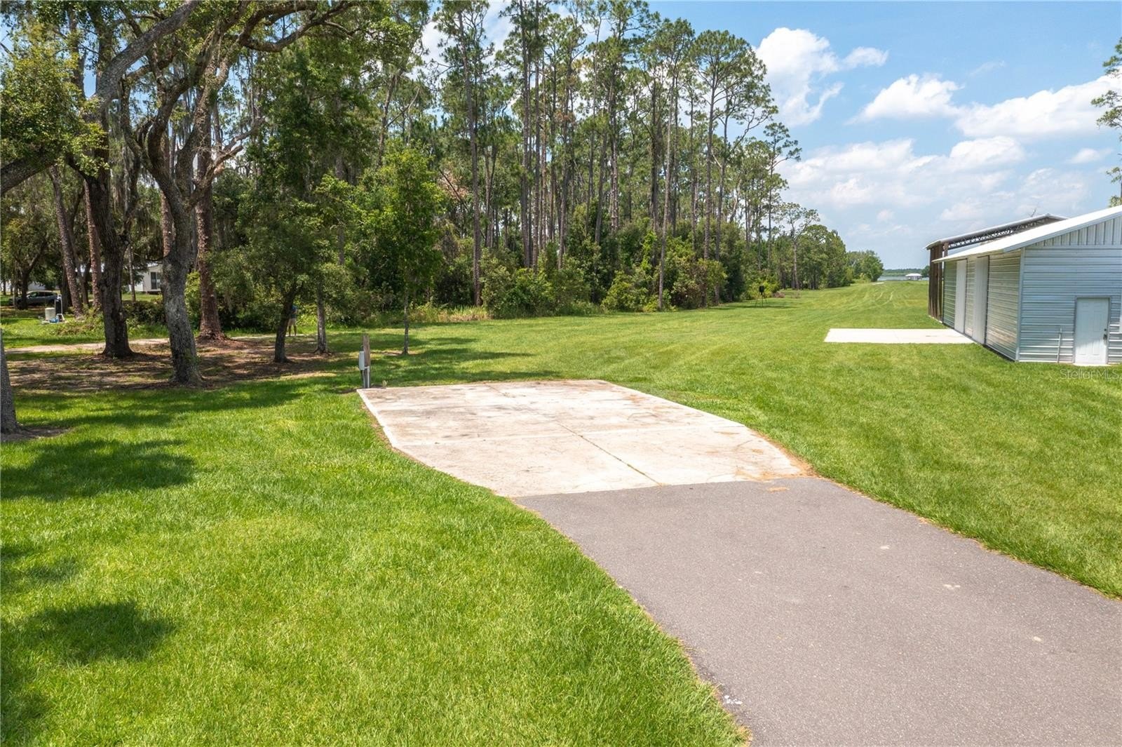 LAKE WALES, Florida, 33898, United States, 3 Bedrooms Bedrooms, ,3 BathroomsBathrooms,Residential,For Sale,1846295