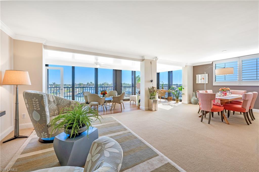 Naples, Florida, 34103, United States, 3 Bedrooms Bedrooms, ,2 BathroomsBathrooms,Residential,For Sale,1989682