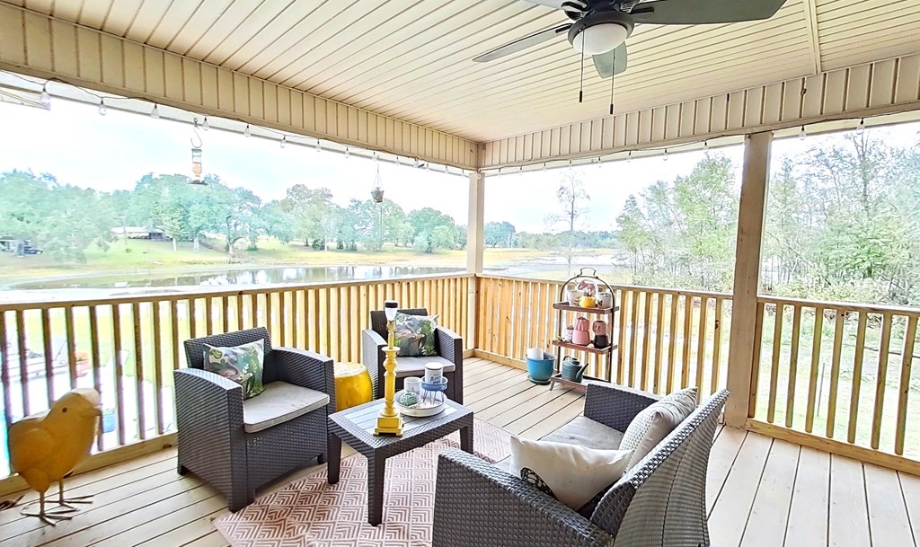 Bainbridge, Georgia, 39817, United States, 4 Bedrooms Bedrooms, ,4 BathroomsBathrooms,Residential,For Sale,1988533