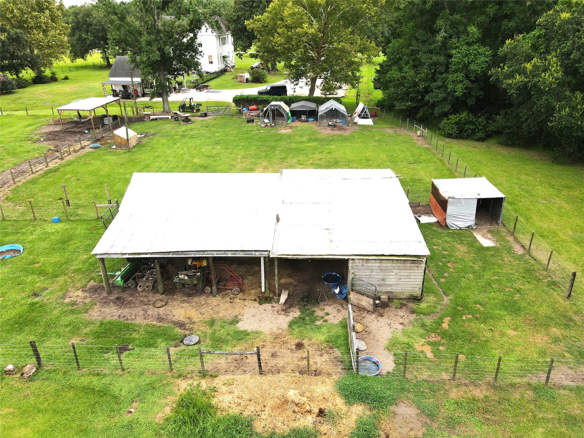 Anahuac, Texas, 77514, United States, 3 Bedrooms Bedrooms, ,2 BathroomsBathrooms,Residential,For Sale,1908288