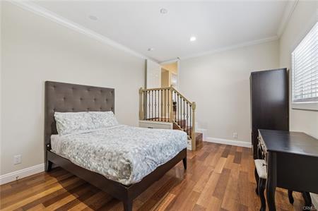 Los Angeles, California, 90016, United States, ,Residential,For Sale,1895088