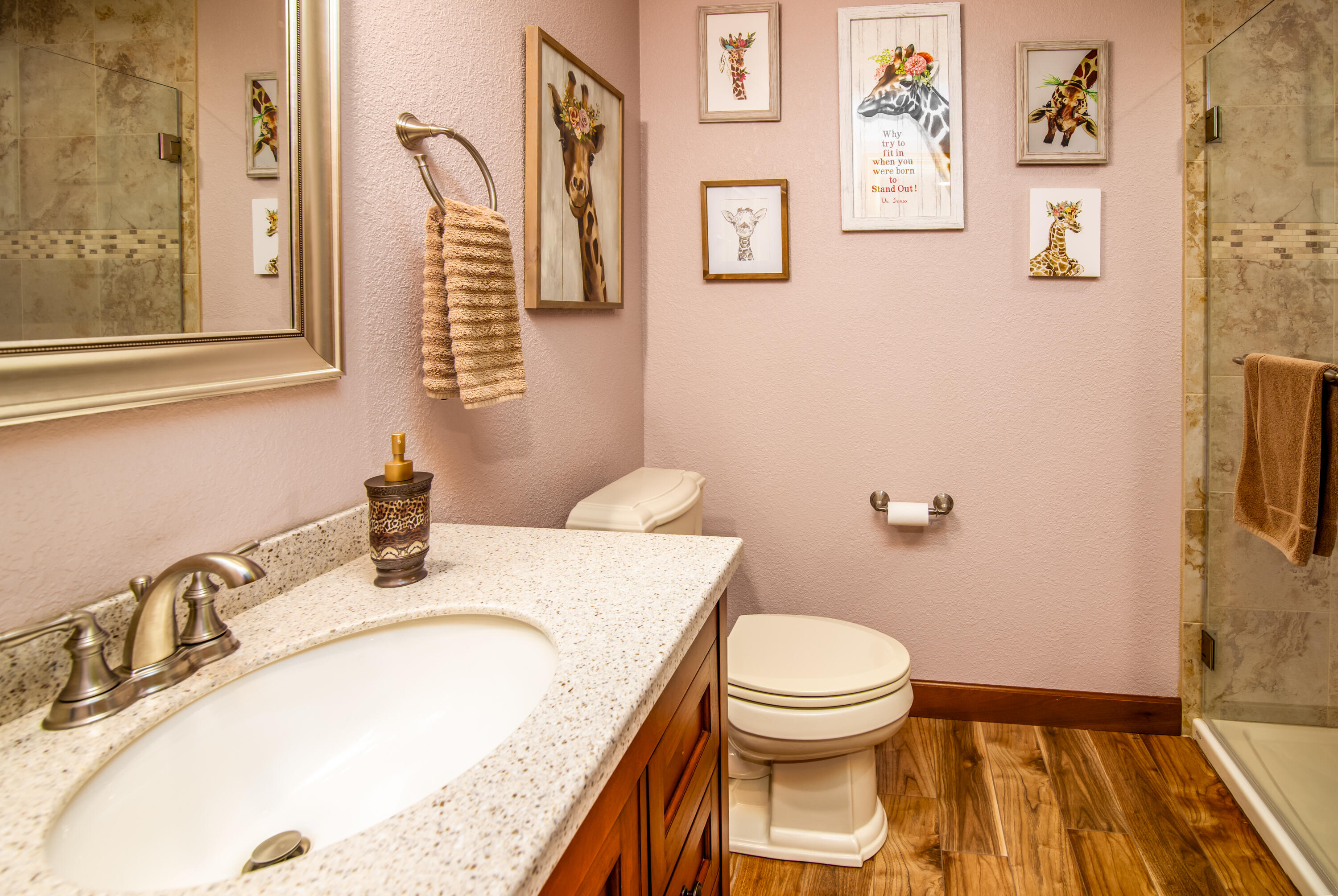 Theresa, Wisconsin, 53091, United States, 5 Bedrooms Bedrooms, ,4 BathroomsBathrooms,Residential,For Sale,1902017