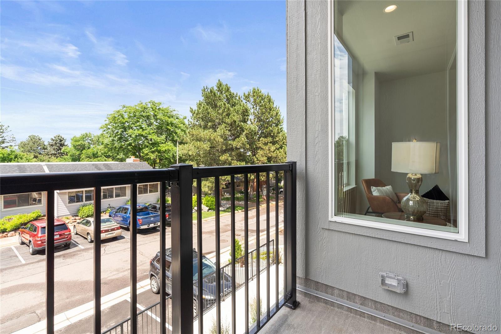 Denver, Colorado, 80231, United States, 3 Bedrooms Bedrooms, ,4 BathroomsBathrooms,Residential,For Sale,1877568