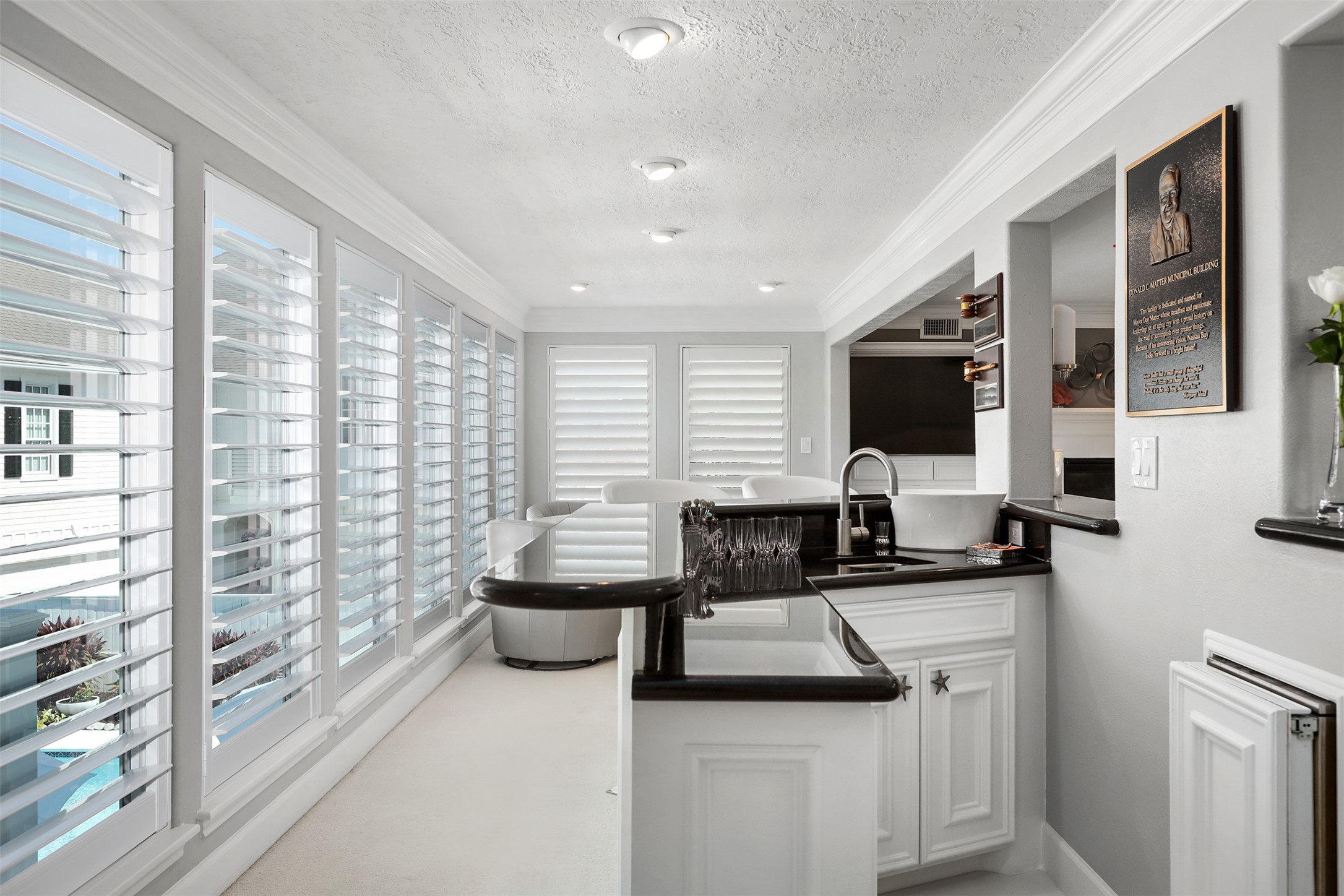 Nassau Bay, Texas, 77058, United States, 5 Bedrooms Bedrooms, ,5 BathroomsBathrooms,Residential,For Sale,1988330