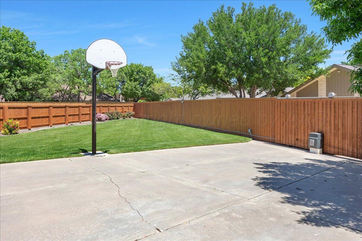 Amarillo, Texas, 79121, United States, 5 Bedrooms Bedrooms, ,4 BathroomsBathrooms,Residential,For Sale,1821346