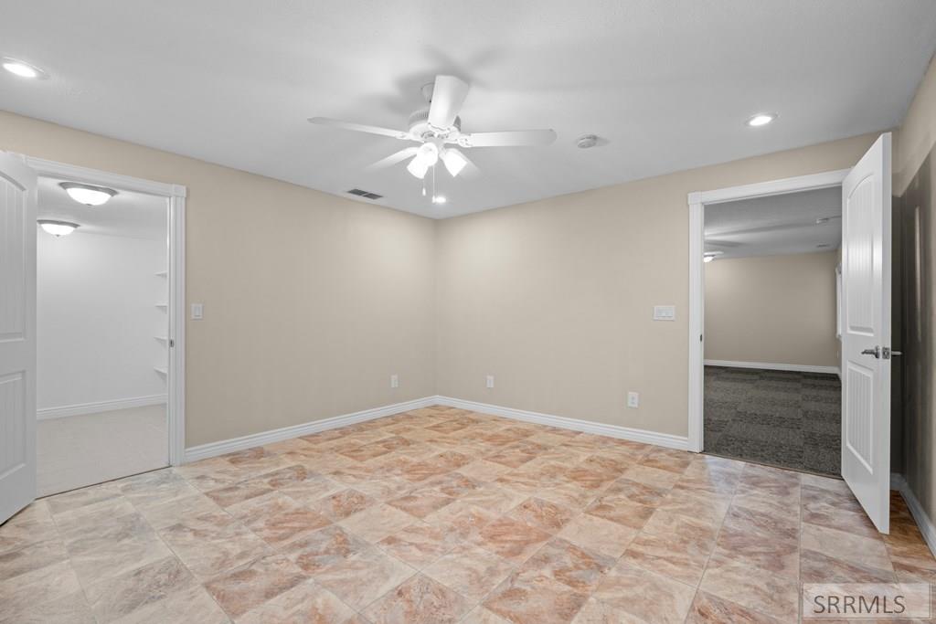 IDAHO FALLS, Idaho, 83402, United States, 5 Bedrooms Bedrooms, ,3 BathroomsBathrooms,Residential,For Sale,1987335