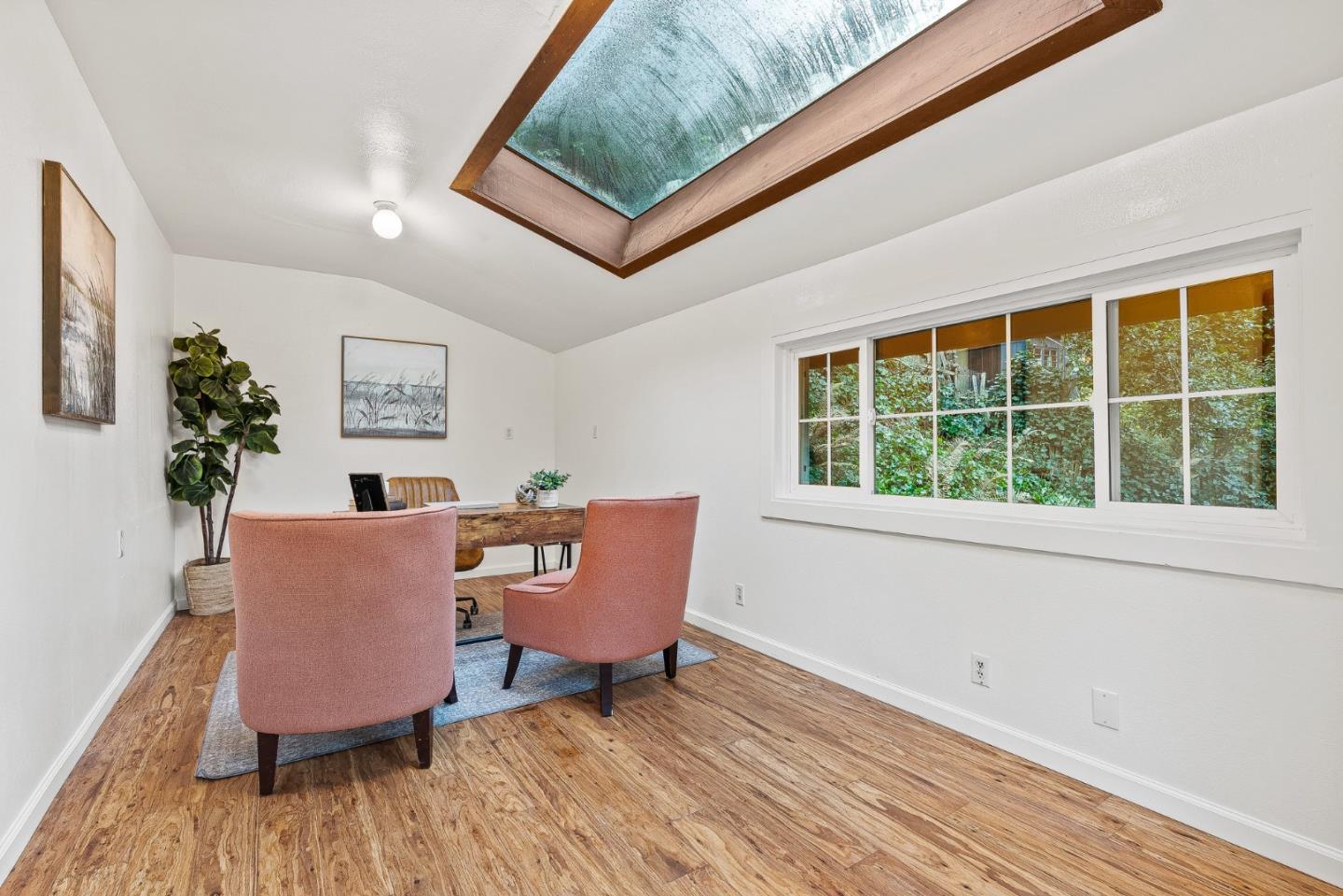 Scotts Valley, California, 95066, United States, 1 Bedroom Bedrooms, ,1 BathroomBathrooms,Residential,For Sale,2002288