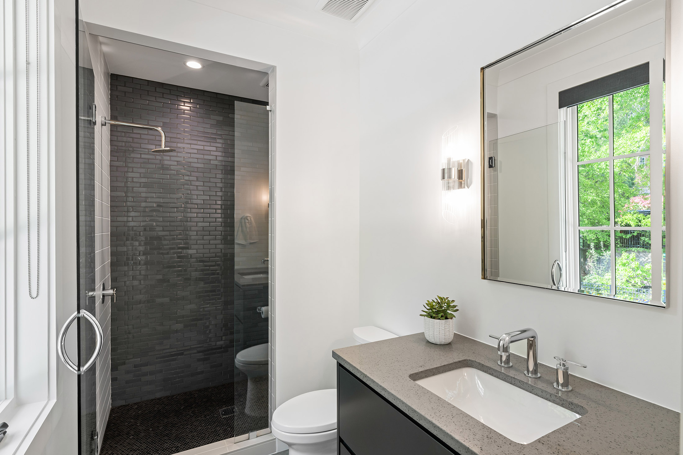  Beautifully Designed, Custom Residence on Nearly Six Acres in Chastain Park - 物件實景