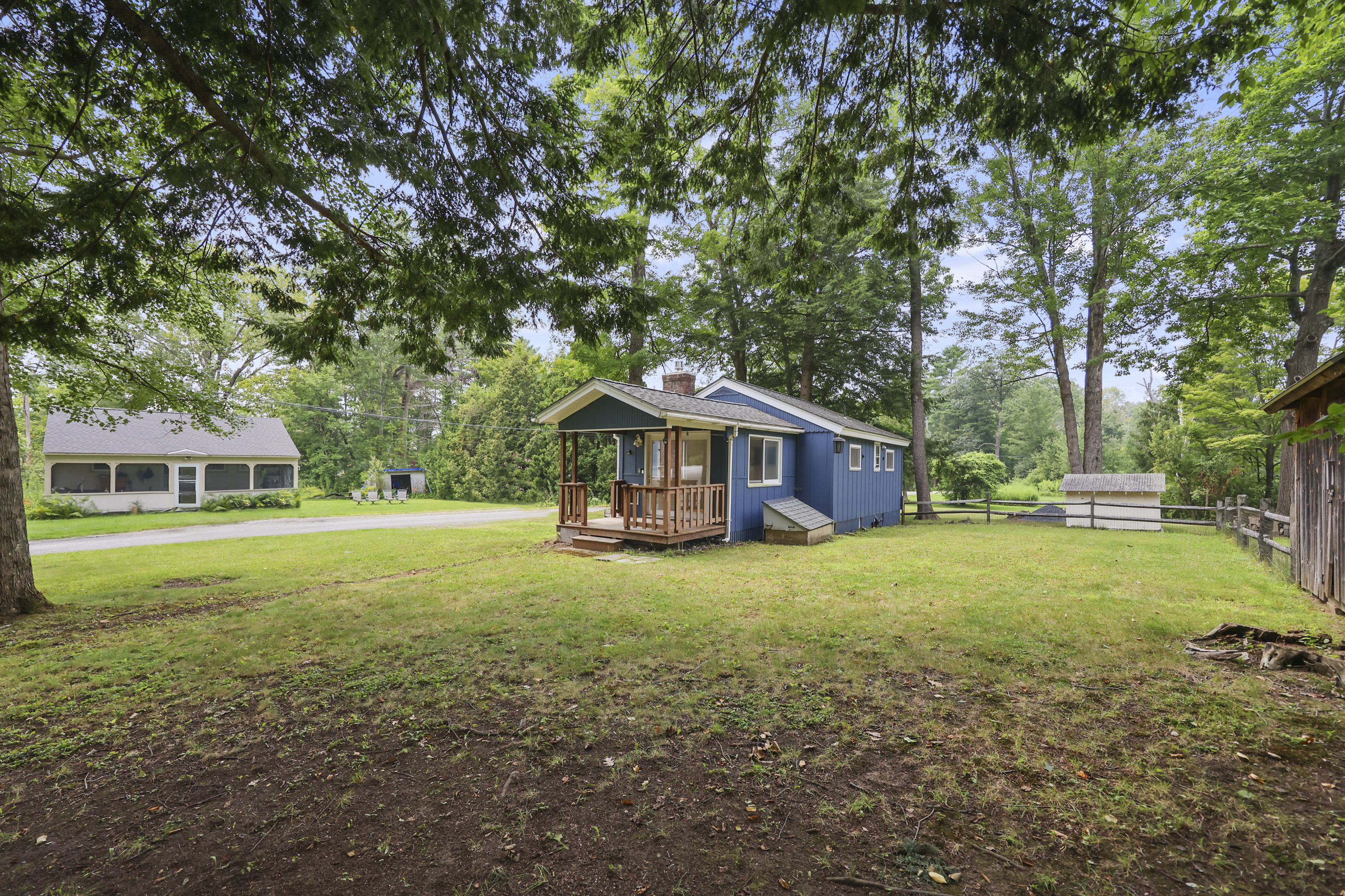  Chic Richmond Pond Bungalow - 物件實景