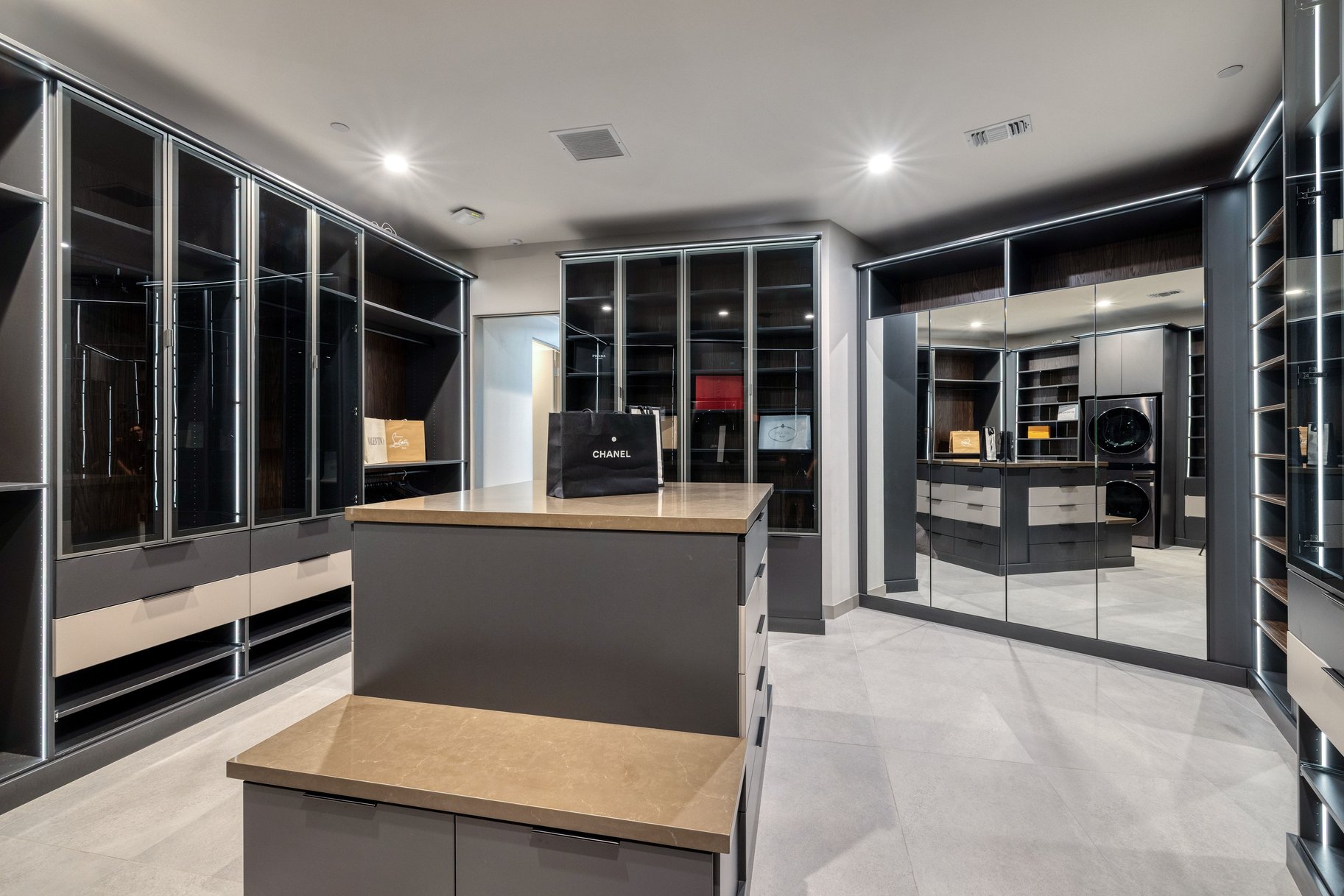  Exceptional Single Level Blue Heron Custom Home - 物件實景