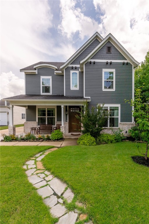 Fayetteville, Arkansas, 72701, United States, 4 Bedrooms Bedrooms, ,4 BathroomsBathrooms,Residential,For Sale,1895479
