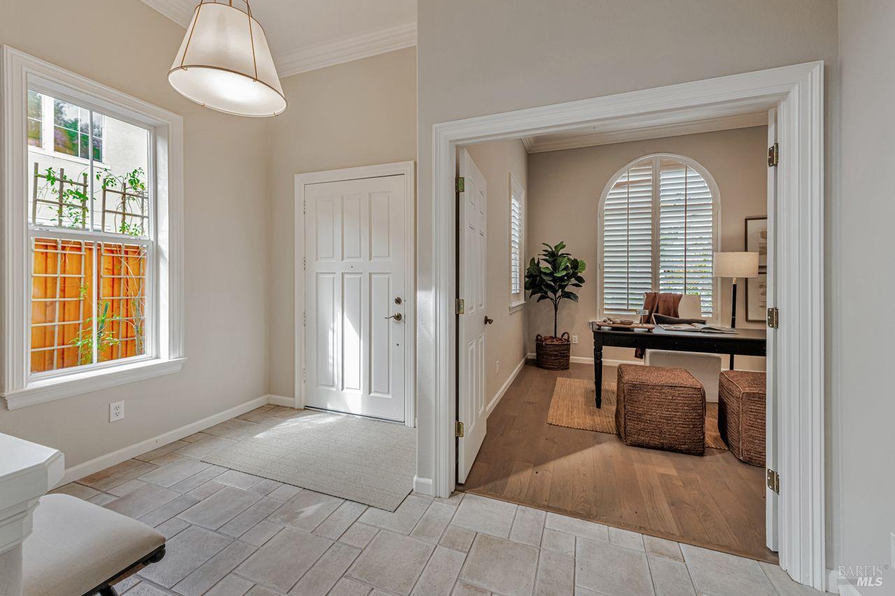 Novato, California, 94949, United States, 5 Bedrooms Bedrooms, ,3 BathroomsBathrooms,Residential,For Sale,1941742