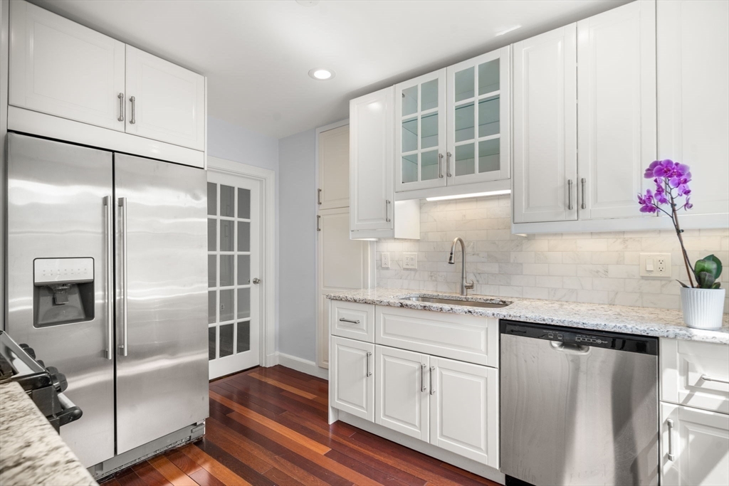 Boston, Massachusetts, 02135, United States, 2 Bedrooms Bedrooms, ,1 BathroomBathrooms,Residential,For Sale,1907550