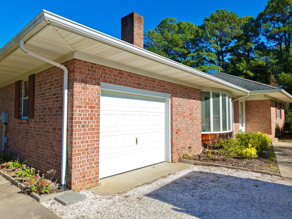 Onancock, Virginia, 23417, United States, 2 Bedrooms Bedrooms, ,2 BathroomsBathrooms,Residential,For Sale,1971701