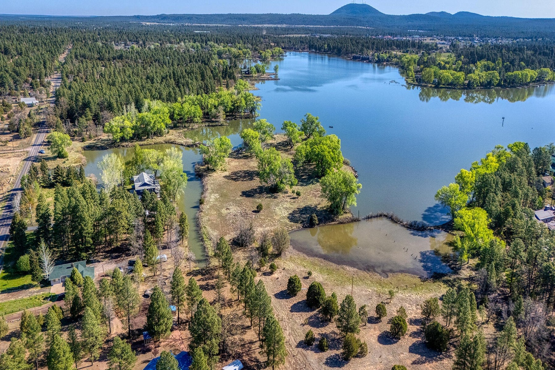  Lakefront property - 物件實景