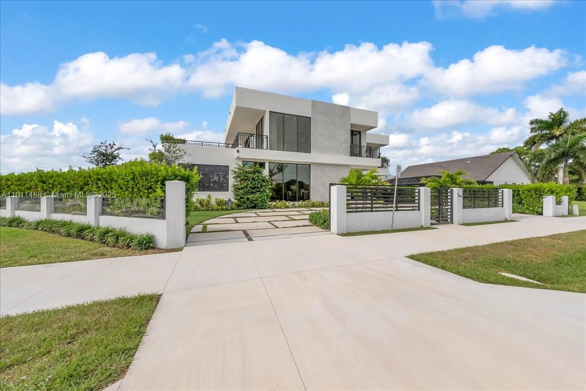 Marco Island, Florida, 34145, United States, 4 Bedrooms Bedrooms, ,5 BathroomsBathrooms,Residential,For Sale,1995875