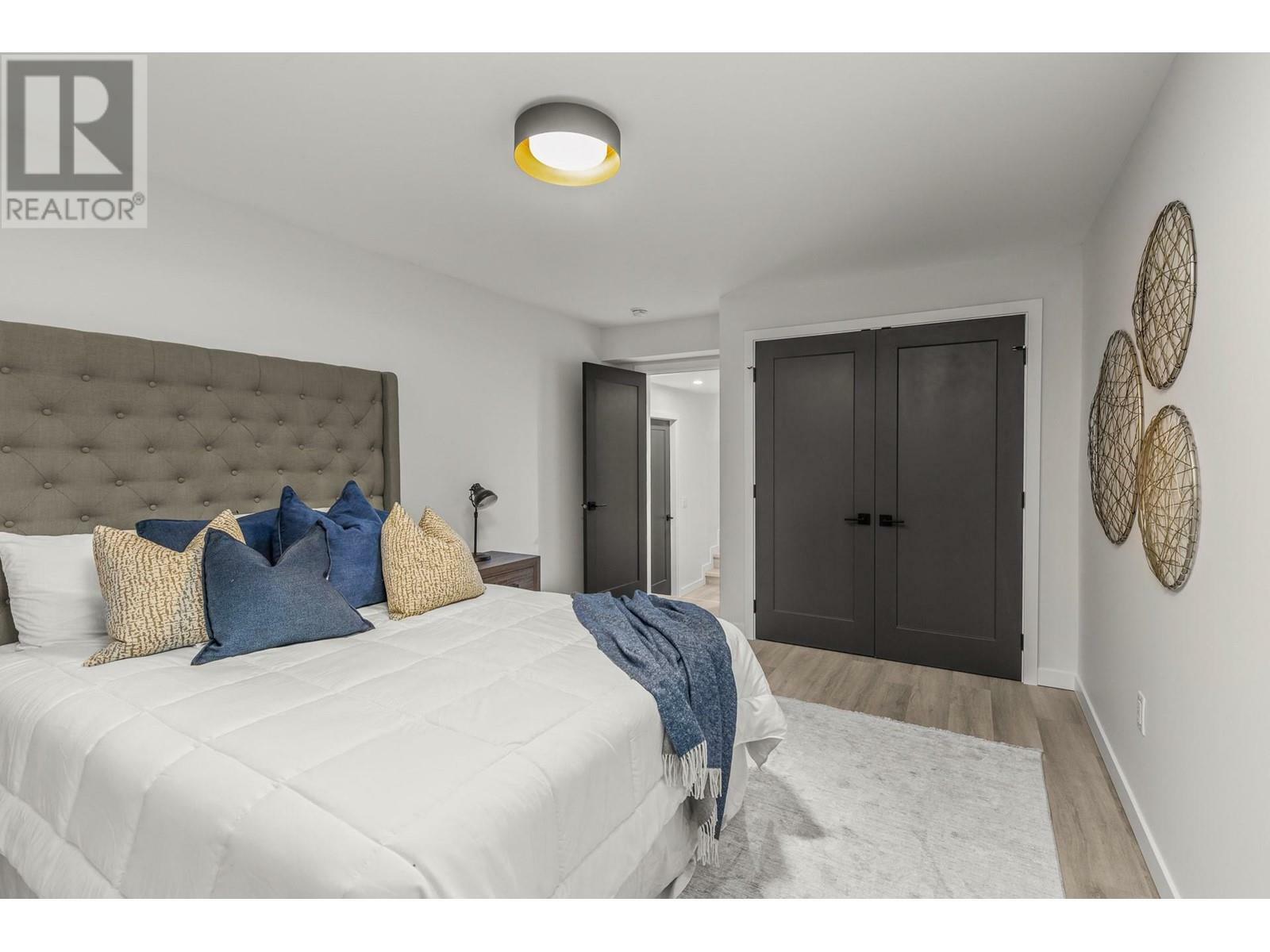 LAKE COUNTRY, British Columbia, V4V 2G9, CA, 5 Bedrooms Bedrooms, ,3 BathroomsBathrooms,Residential,For Sale,1837483