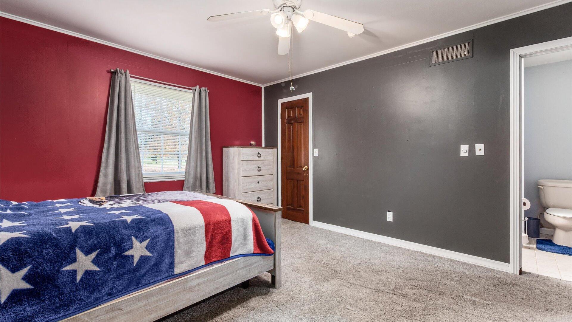 Zanesville, Ohio, 43701, United States, 5 Bedrooms Bedrooms, ,3 BathroomsBathrooms,Residential,For Sale,1988583