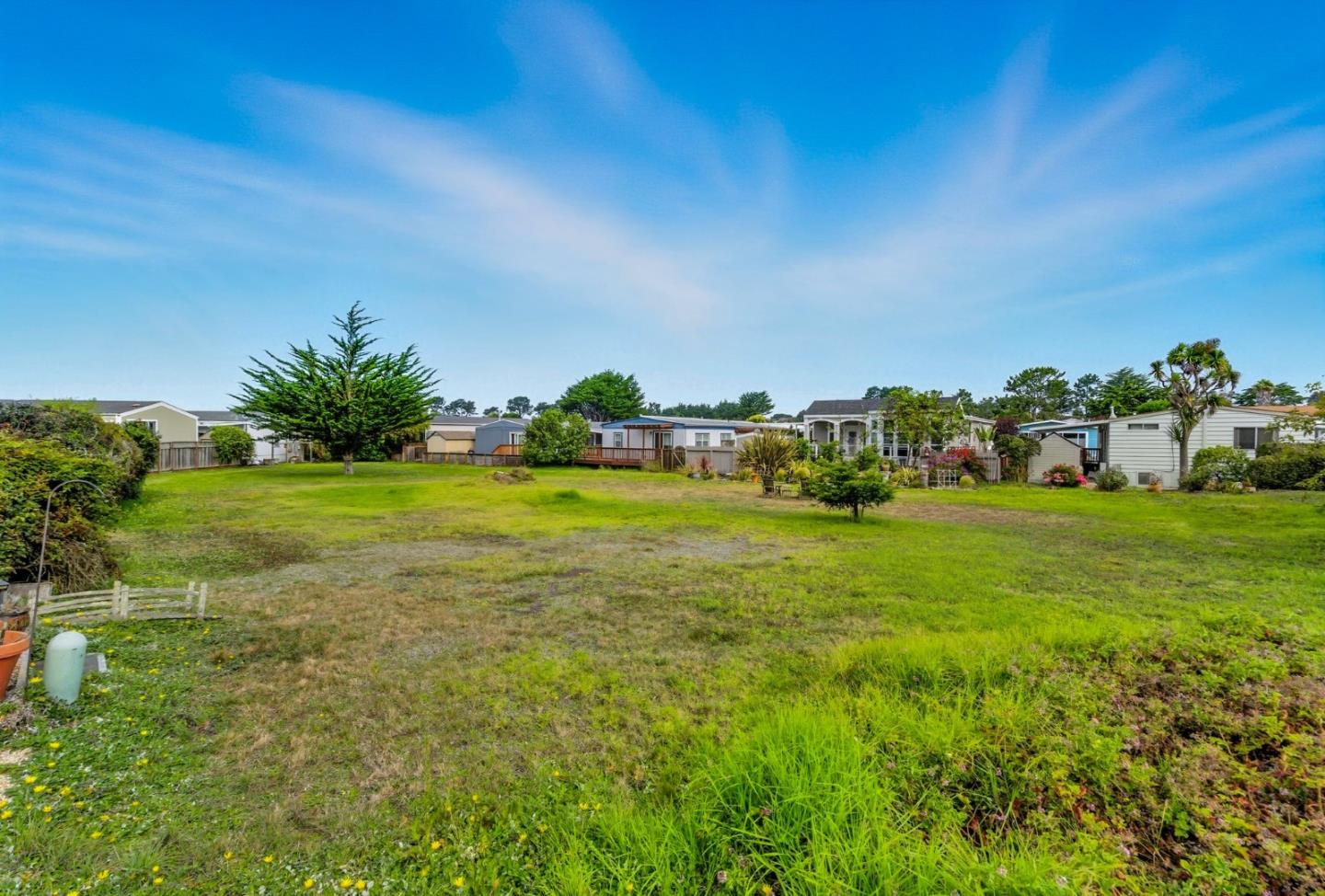 Half Moon Bay, California, 94019, United States, 3 Bedrooms Bedrooms, ,2 BathroomsBathrooms,Residential,For Sale,1949797