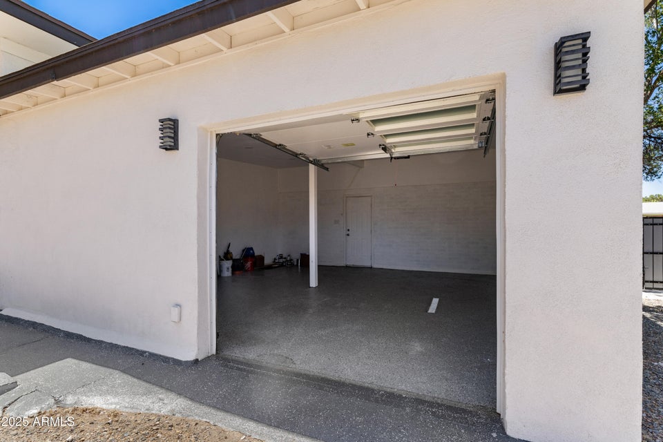 Prescott, Arizona, 86303, United States, 3 Bedrooms Bedrooms, ,2 BathroomsBathrooms,Residential,For Sale,2009226