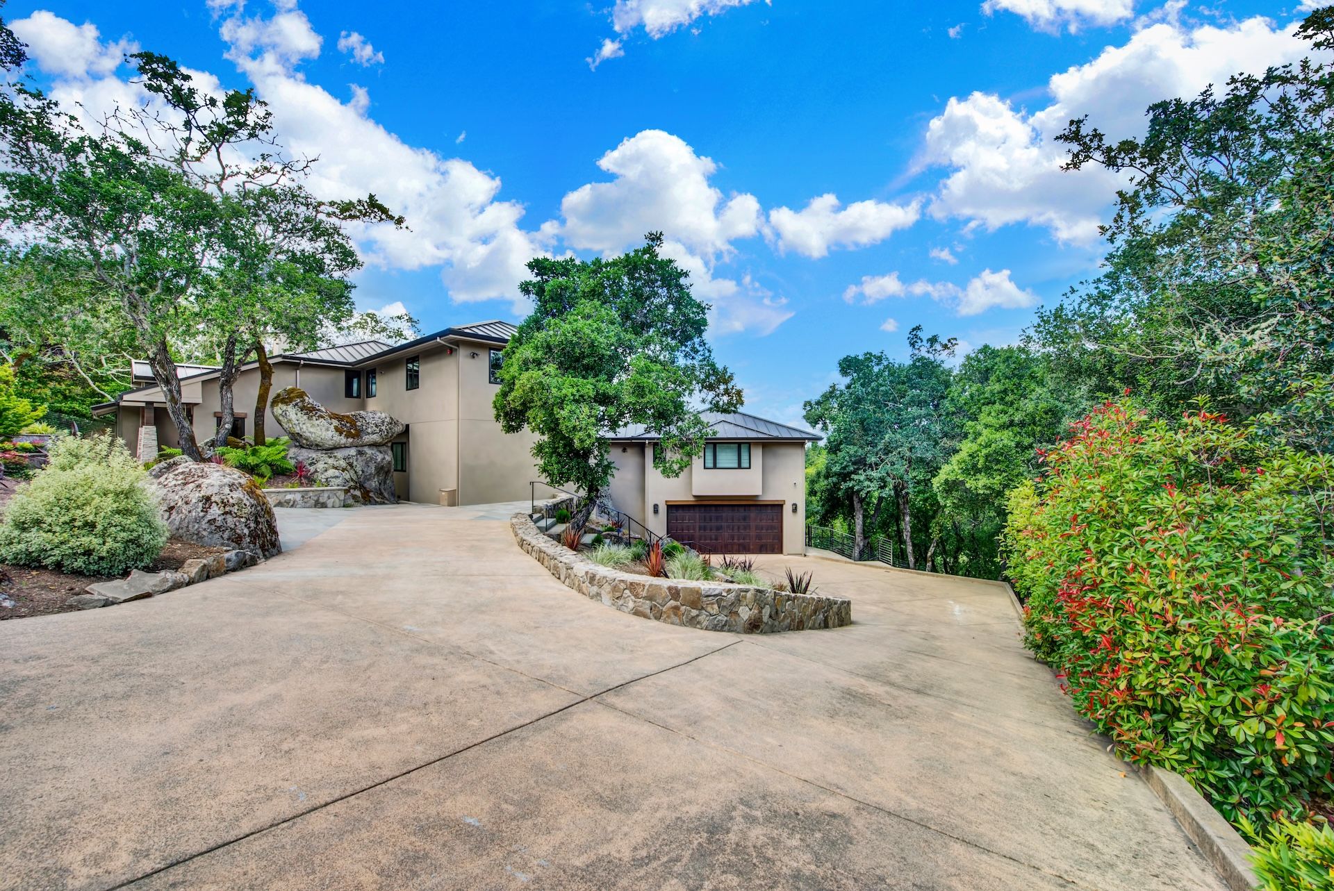  Gated Hagen Oaks Estates Residence - 物件實景