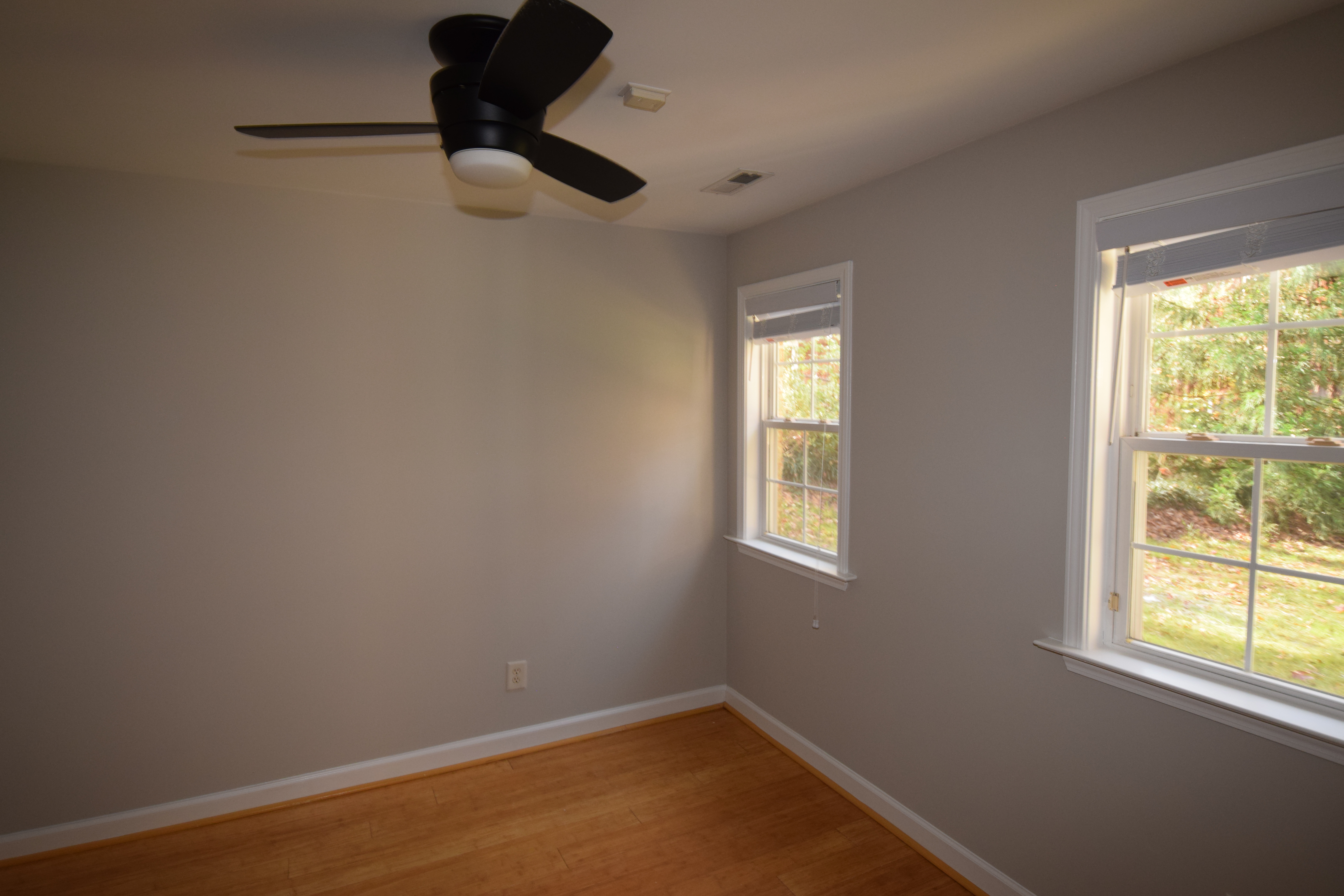 Charlotte, North Carolina, 28214, United States, 3 Bedrooms Bedrooms, ,3 BathroomsBathrooms,Residential,For Sale,1979138