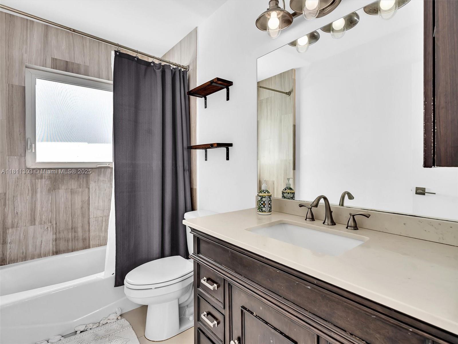Miami, Florida, 33186, United States, 4 Bedrooms Bedrooms, ,2 BathroomsBathrooms,Residential,For Sale,1838976