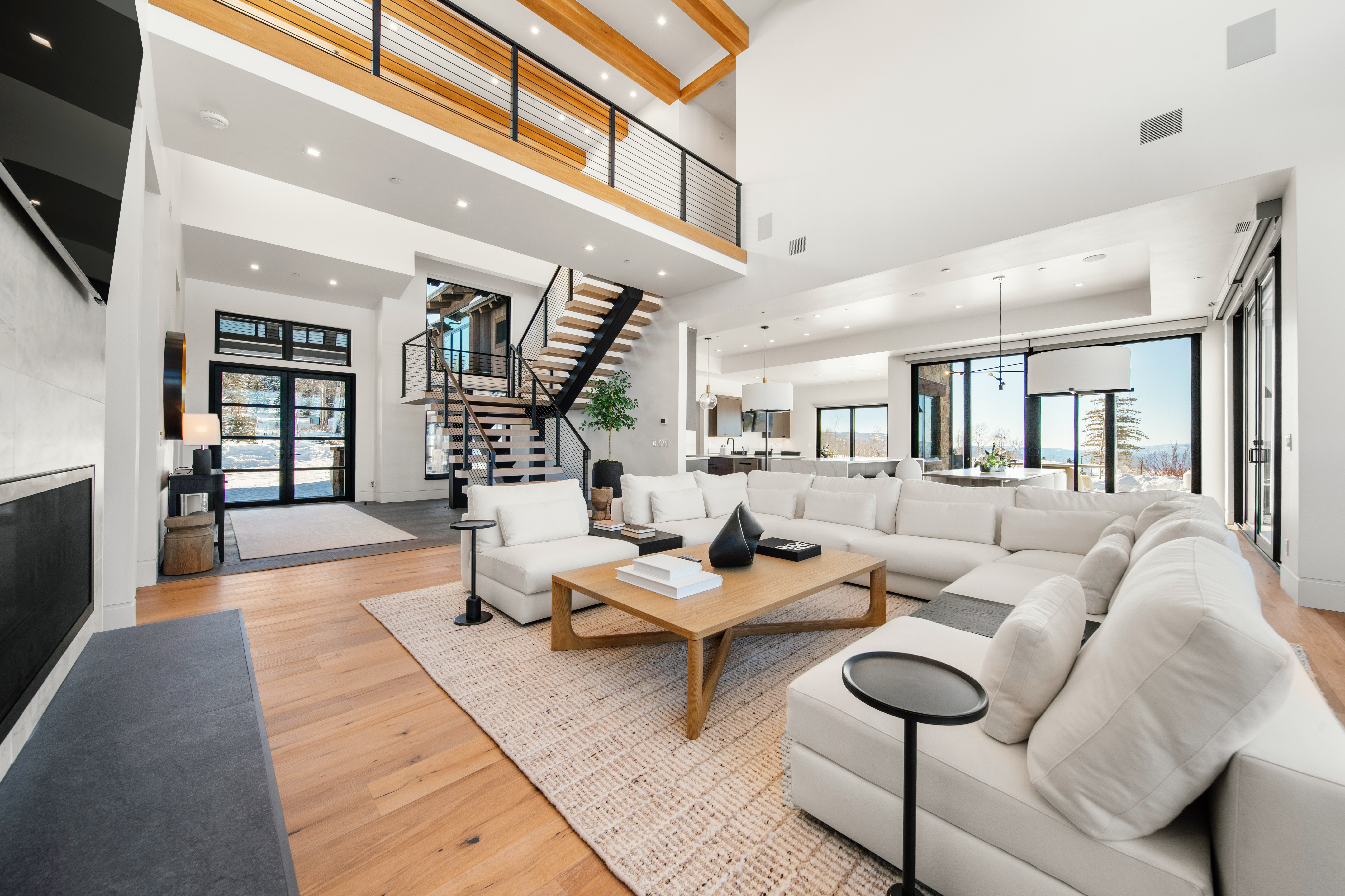  Mountain Modern Luxury Meets Effortless Cordillera Living at 145 Gore Trail - 物件實景