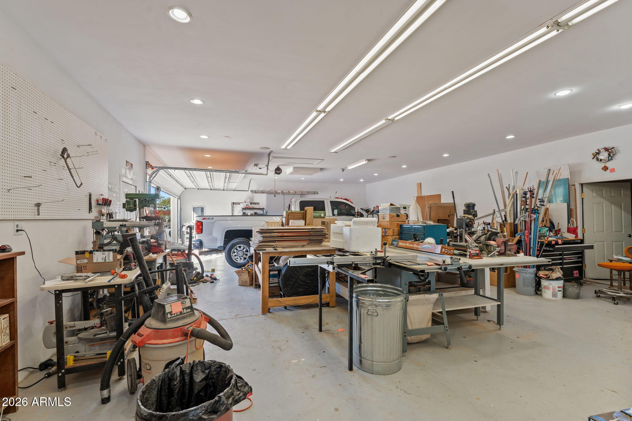 Wickenburg, Arizona, 85390, United States, 3 Bedrooms Bedrooms, ,2 BathroomsBathrooms,Residential,For Sale,2010999