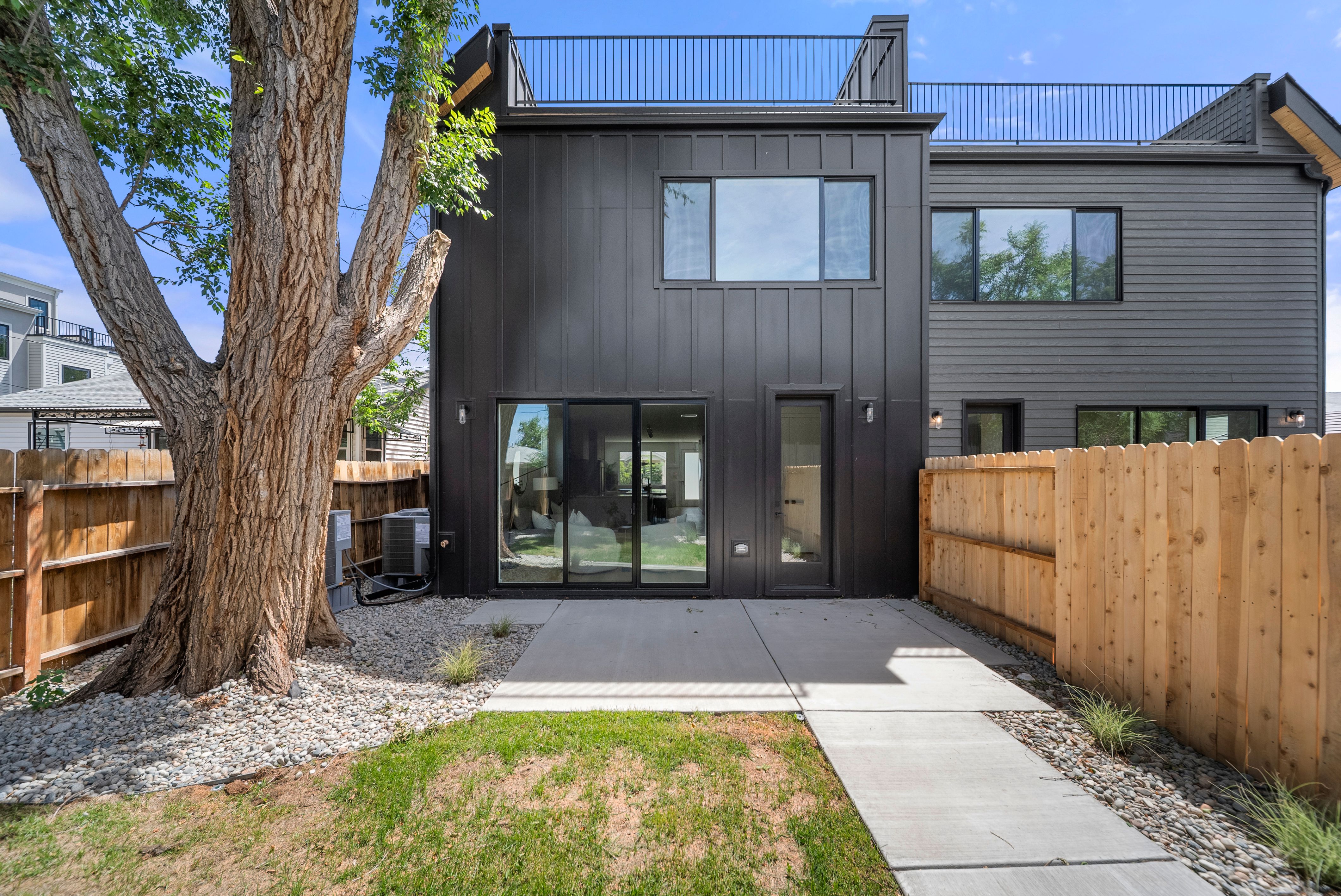  Newly Constructed Residence Redefines Modern Living - 物件實景