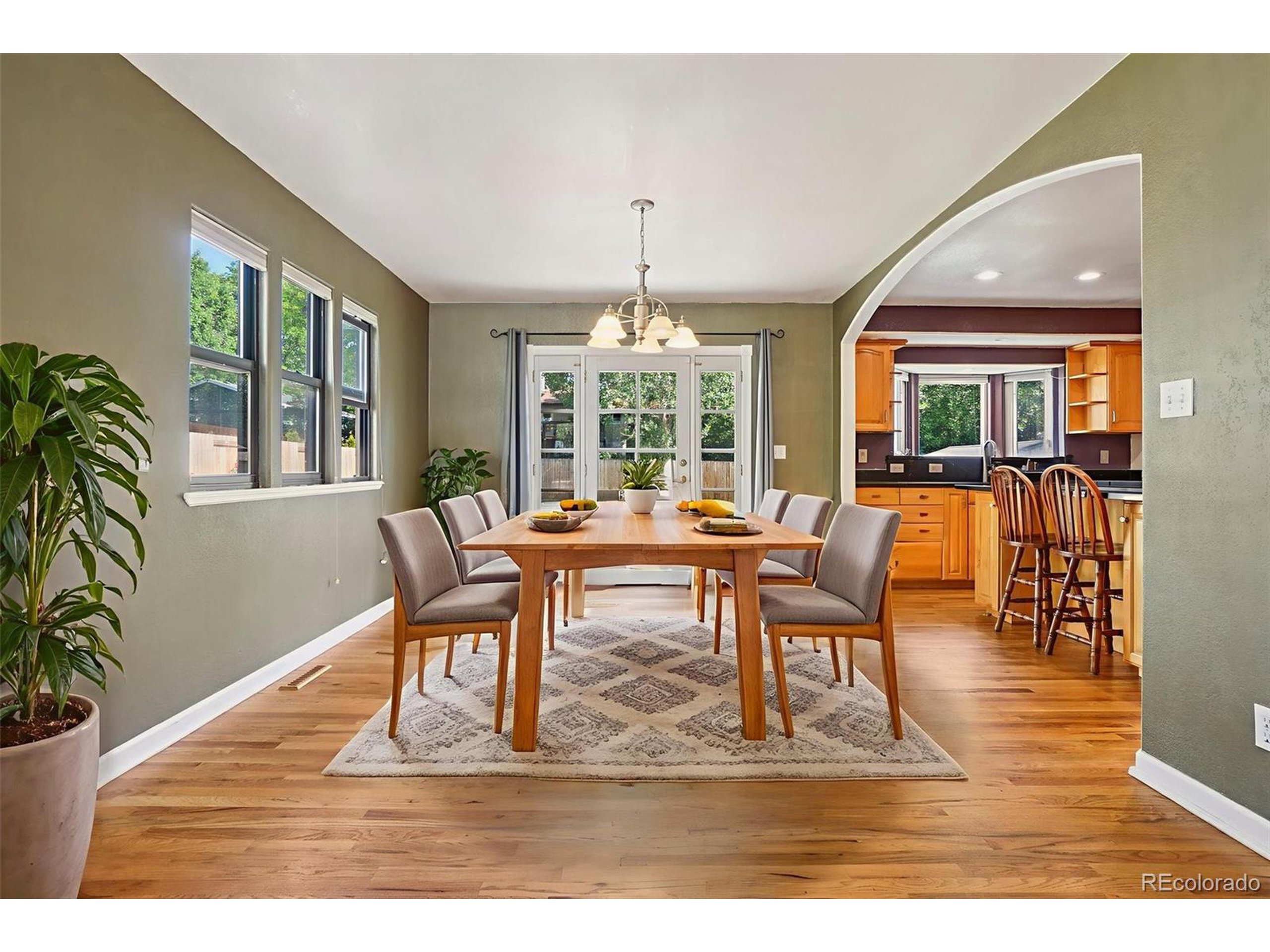 Louisville, Colorado, 80027, United States, 5 Bedrooms Bedrooms, ,1 BathroomBathrooms,Residential,For Sale,1910373