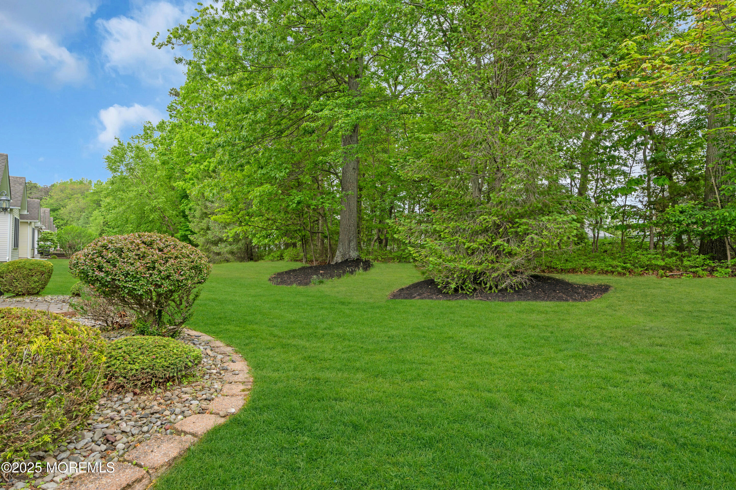 Freehold, New Jersey, 07728, United States, 2 Bedrooms Bedrooms, ,2 BathroomsBathrooms,Residential,For Sale,1929007