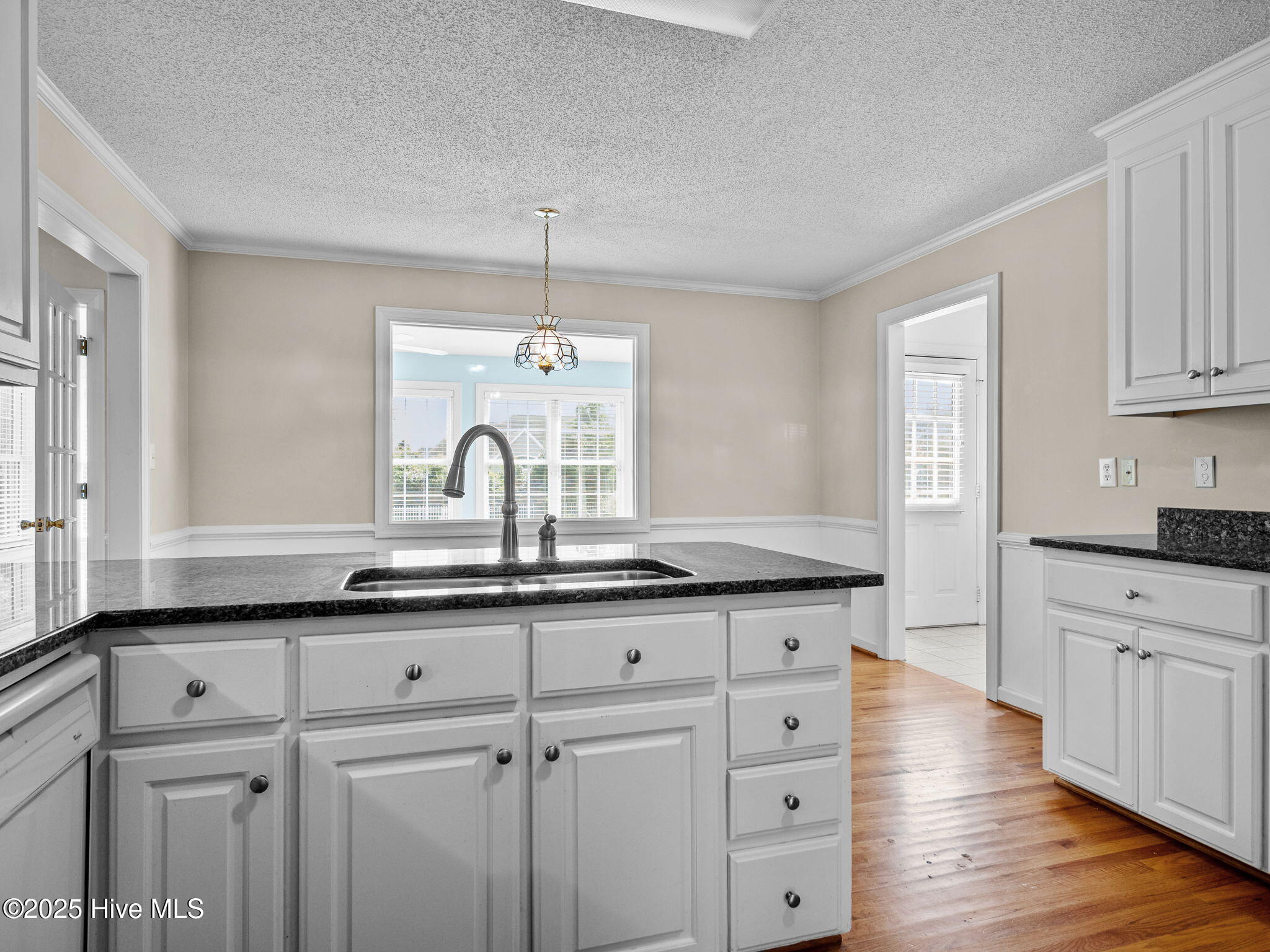 Cedar Point, North Carolina, 28584, United States, 3 Bedrooms Bedrooms, ,2 BathroomsBathrooms,Residential,For Sale,1957404