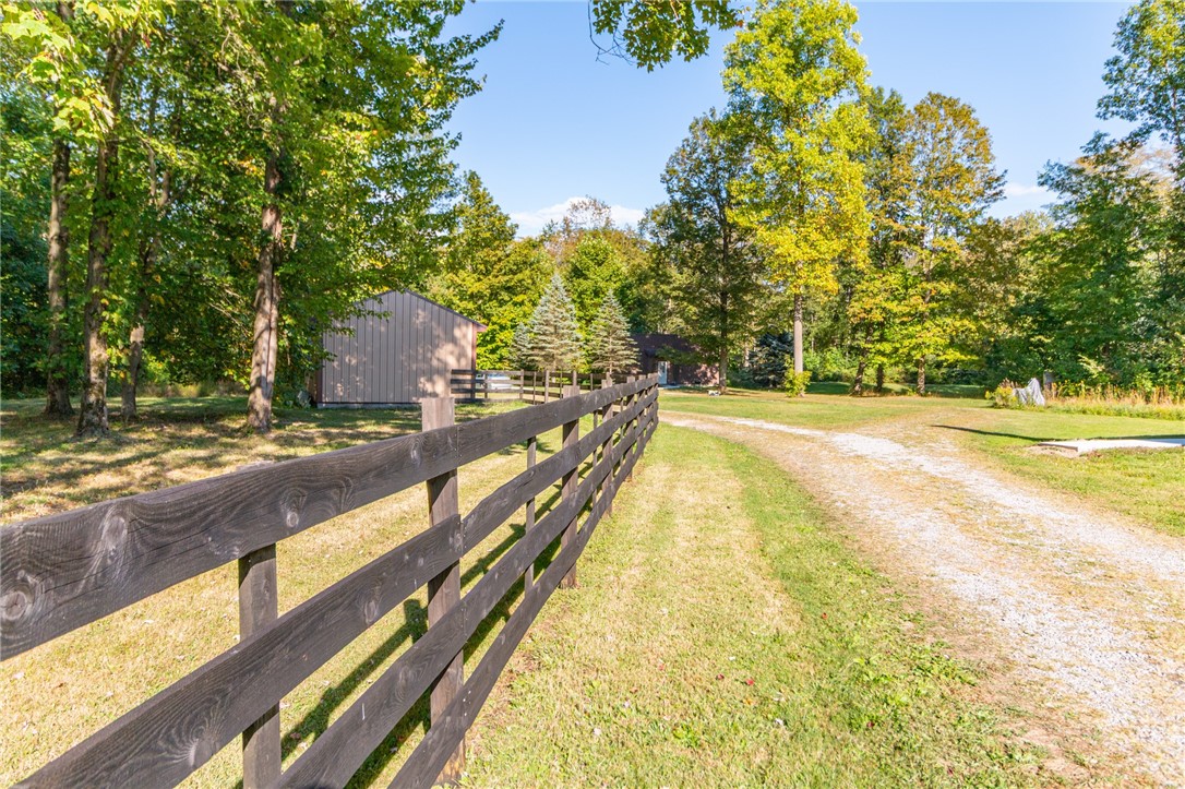 Jamestown, Pennsylvania, 16134, United States, 4 Bedrooms Bedrooms, ,3 BathroomsBathrooms,Residential,For Sale,1998073