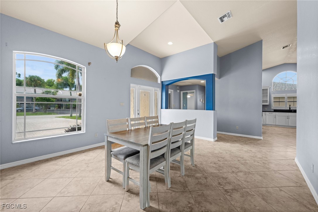 North Fort Myers, Florida, 33903, United States, 4 Bedrooms Bedrooms, ,5 BathroomsBathrooms,Residential,For Sale,1979747