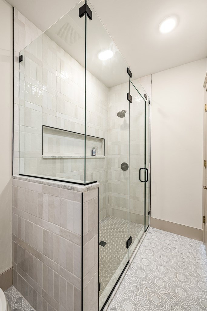 McCall, Idaho, 83638, United States, 5 Bedrooms Bedrooms, ,5 BathroomsBathrooms,Residential,For Sale,1989949