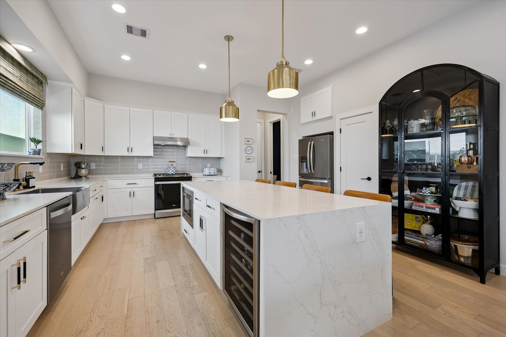  5532 Darling Street - 物件實景