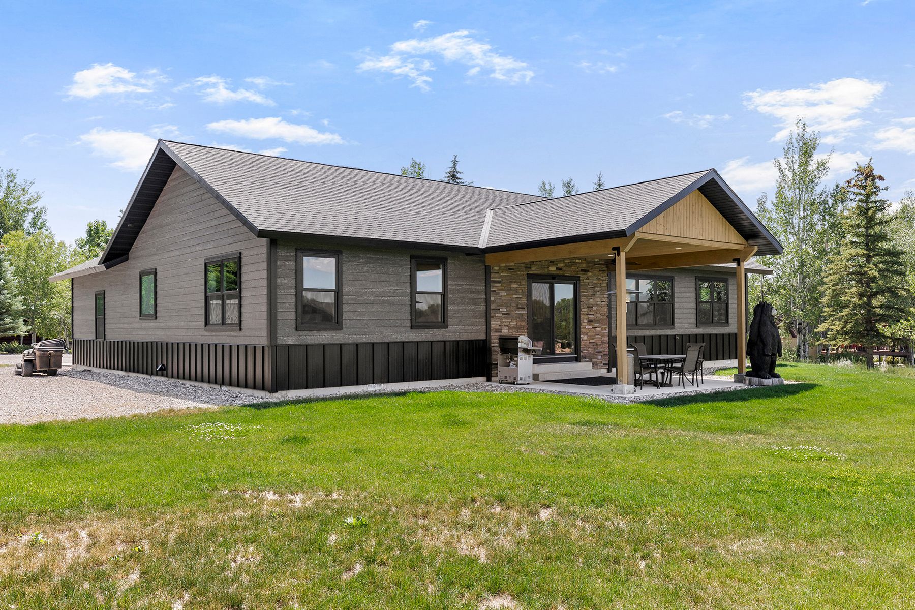  Cedar Creek Home - 物件實景