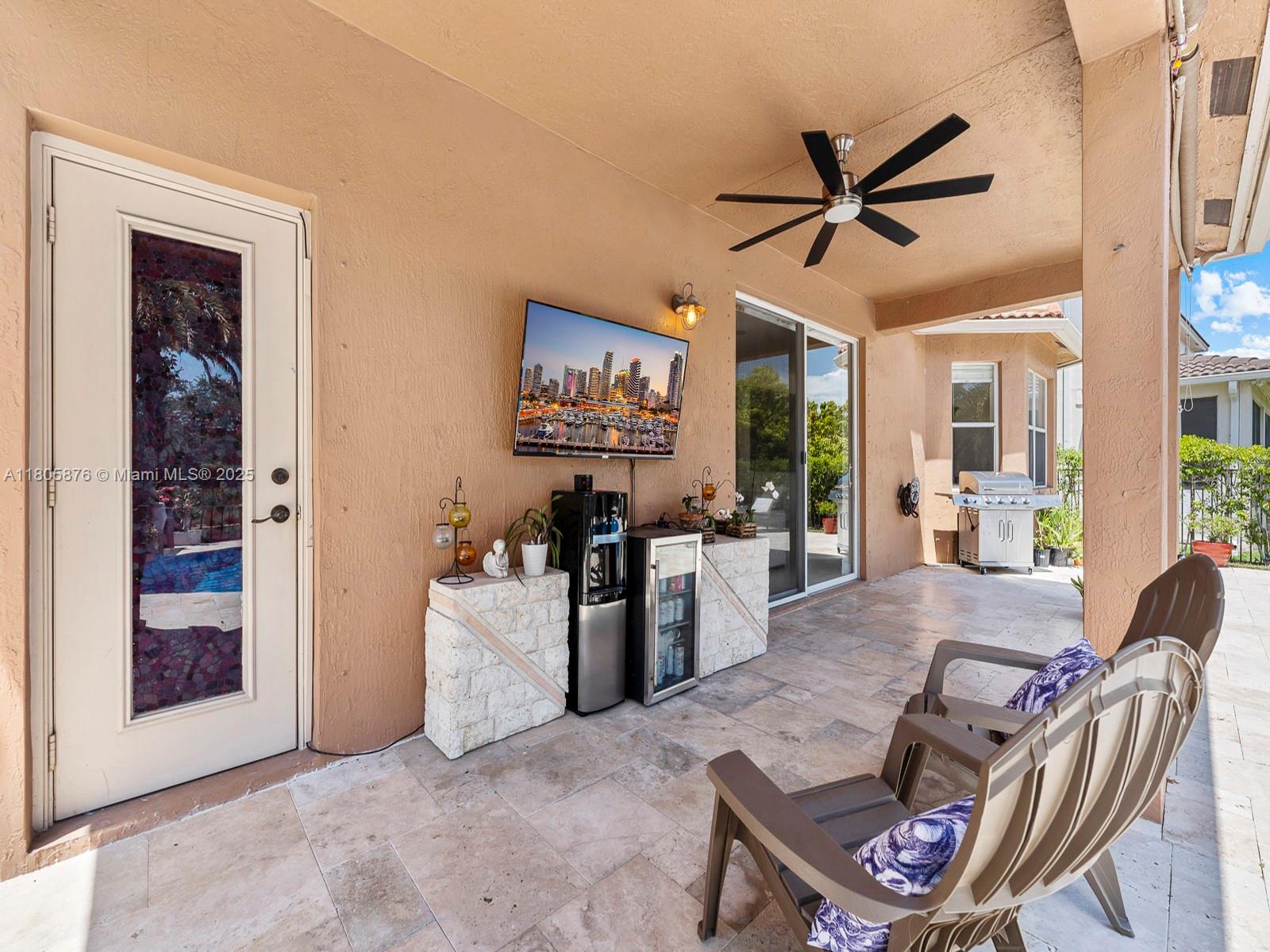 Weston, Florida, 33332, United States, 5 Bedrooms Bedrooms, ,5 BathroomsBathrooms,Residential,For Sale,1826480